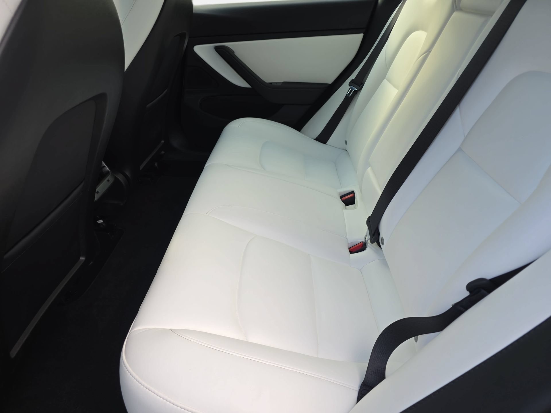 Used 2019 Tesla Model 3 Long Range AWD/4WD image 13