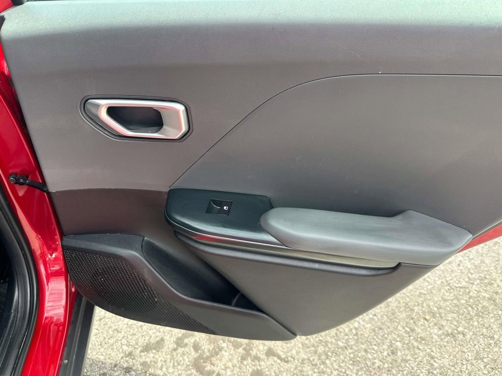 Certified 2025 Kia K4 LXS image 14