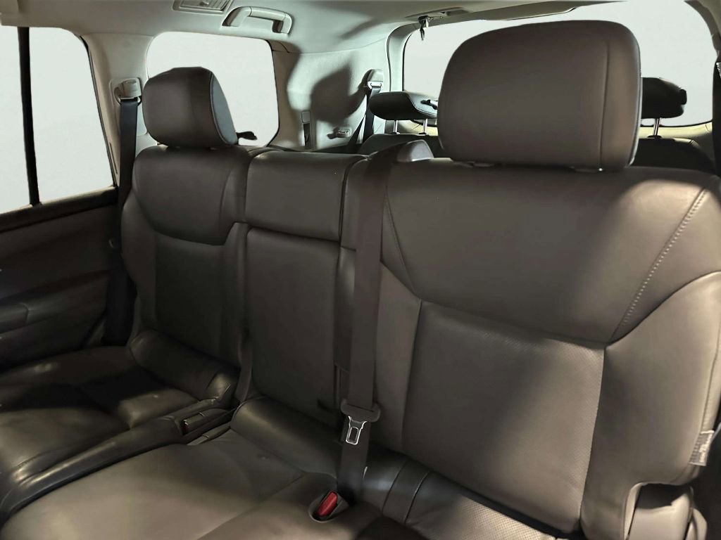 Used 2009 Lexus LX 570 4WD image 19