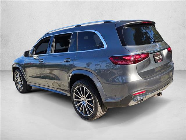 Used 2025 Mercedes-Benz GLS 450 4MATIC image 8