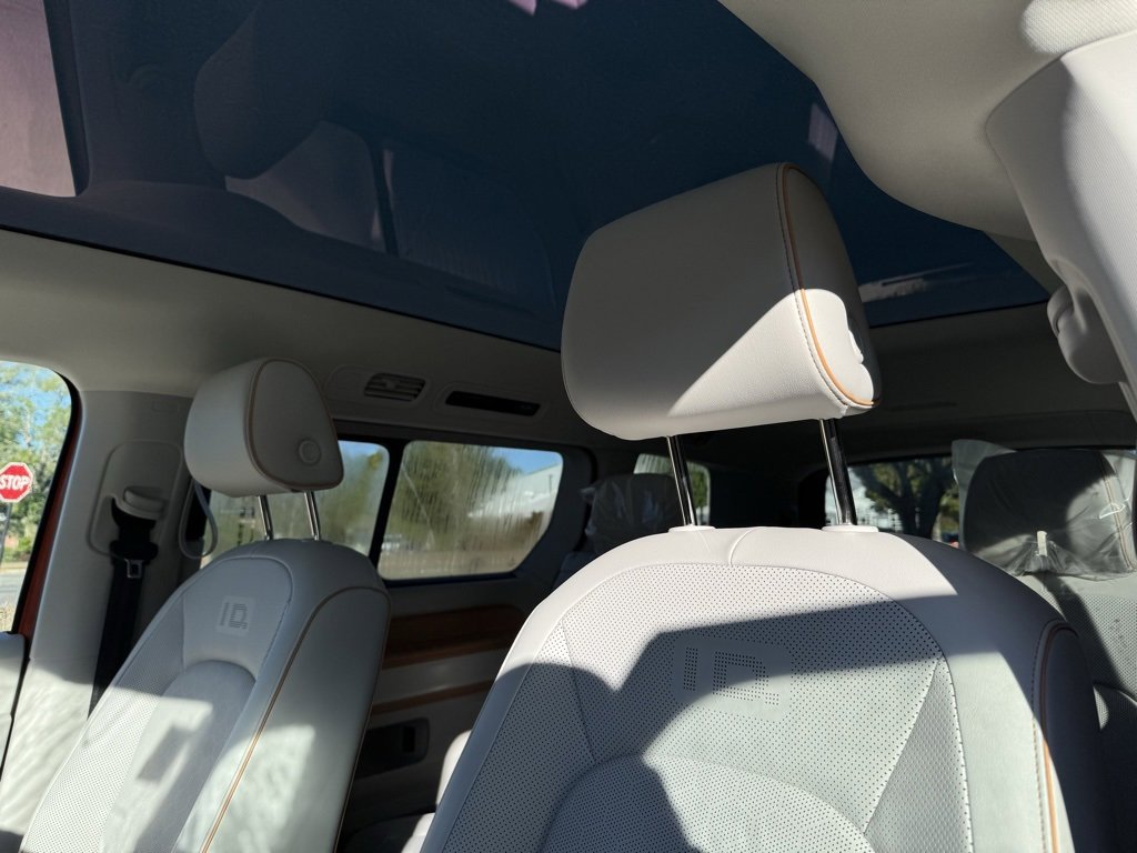 New 2025 Volkswagen ID. Buzz 1st Edition image 20