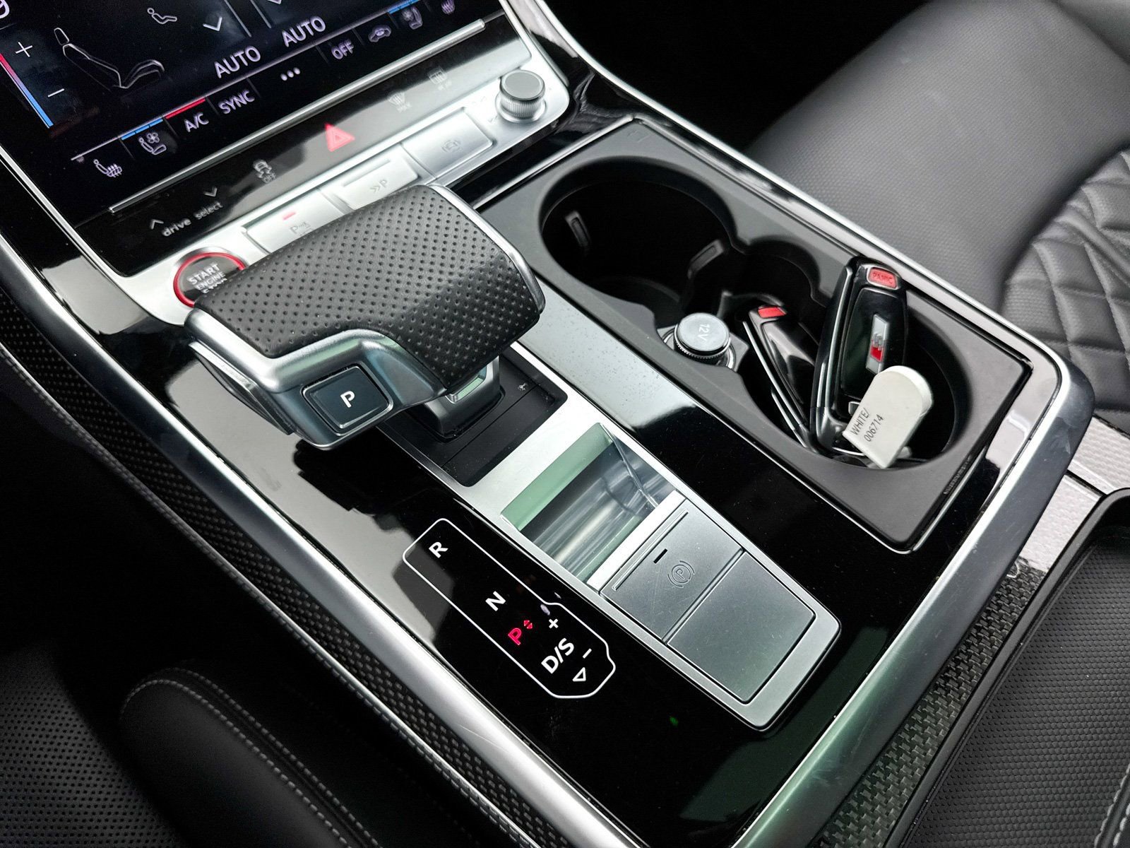 Used 2023 Audi SQ8 Prestige image 28