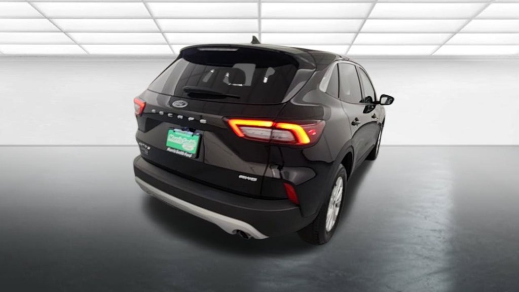 Used 2023 Ford Escape Active AWD/4WD image 4