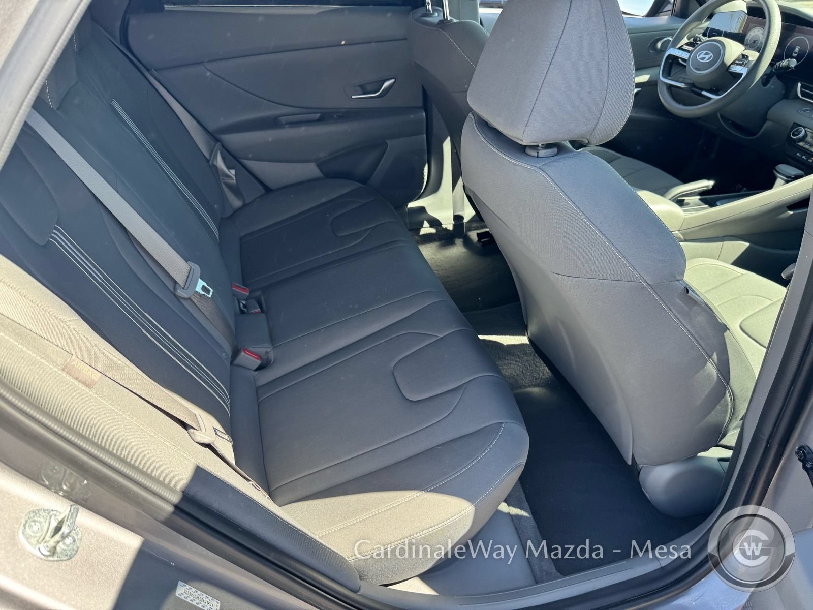 Used 2024 Hyundai Elantra SEL FWD image 28