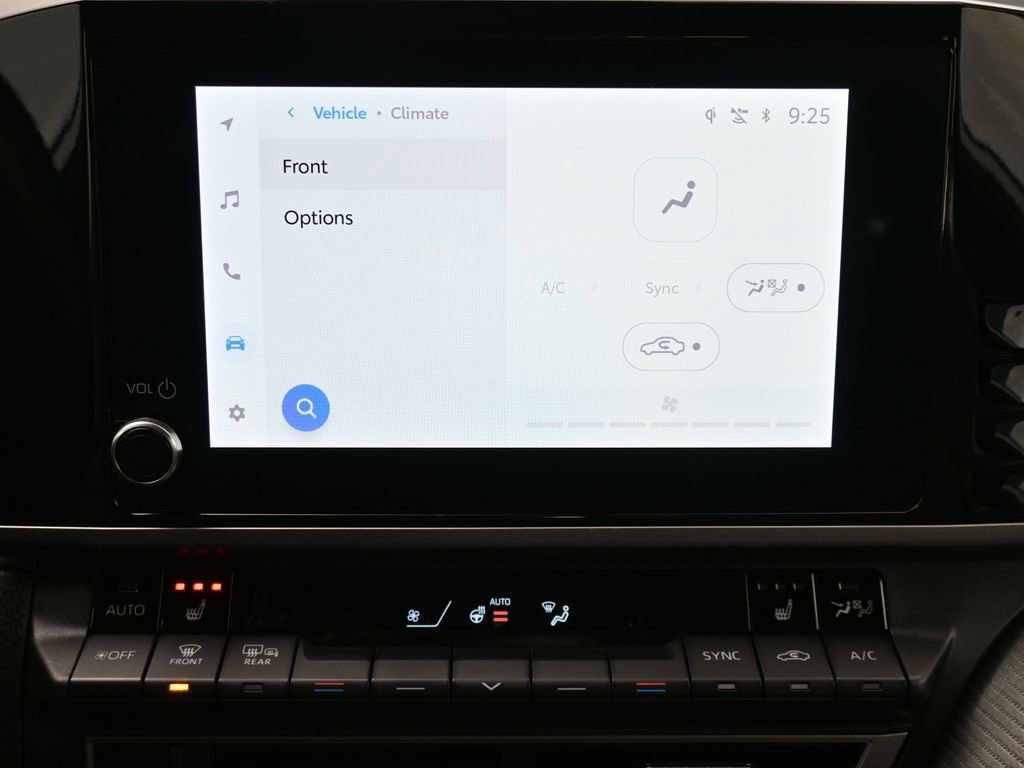 Used 2025 Toyota Camry SE w/ Convenience Package image 26