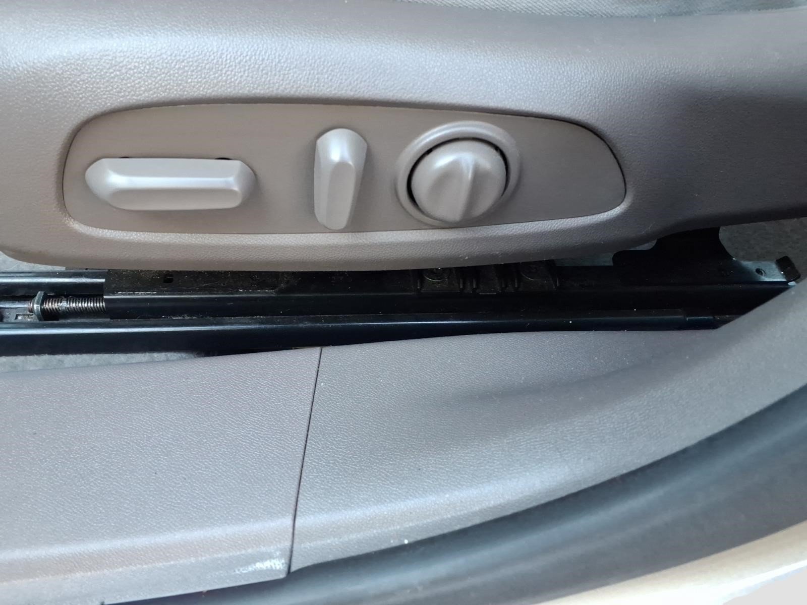 Certified 2025 Chevrolet Malibu LT FWD image 18