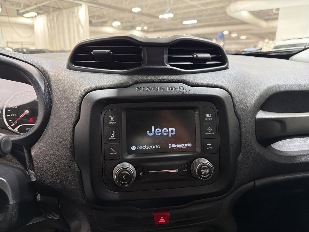 Used 2017 Jeep Renegade Altitude image 18