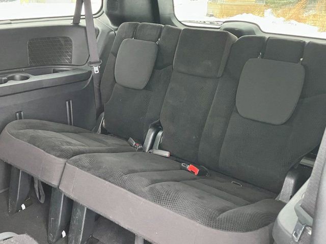 Used 2020 Dodge Grand Caravan SE image 20