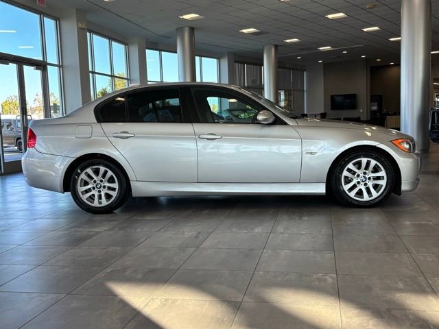 Used 2007 BMW 328i Sedan image 2