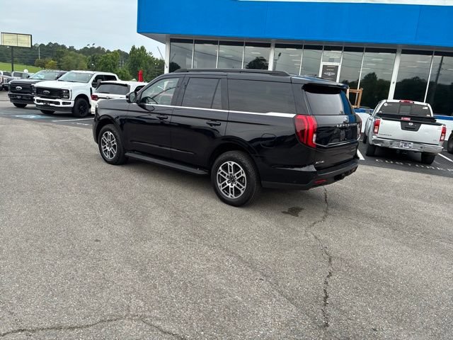 Used 2025 Ford Expedition Active AWD/4WD image 22