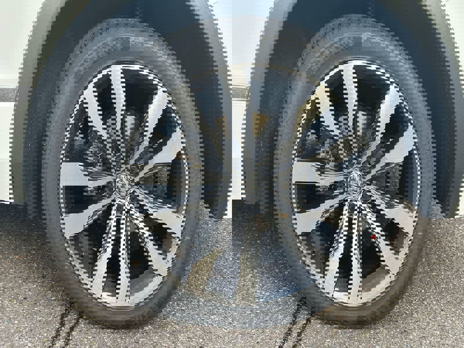 Used 2020 Volkswagen Tiguan SEL Premium R-Line w/ 3rd Row Seat Package image 8