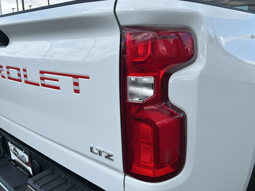 Used 2021 Chevrolet Silverado 3500 LTZ w/ LTZ Premium Texas Edition AWD/4WD image 11