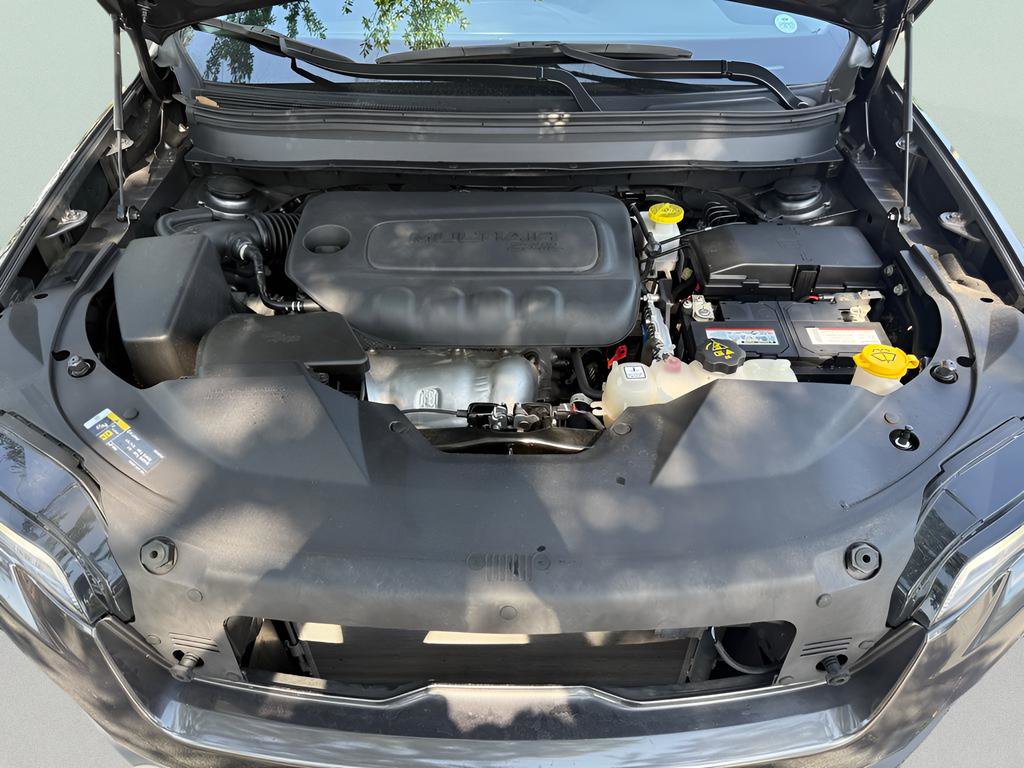 Used 2020 Jeep Cherokee Limited FWD image 38
