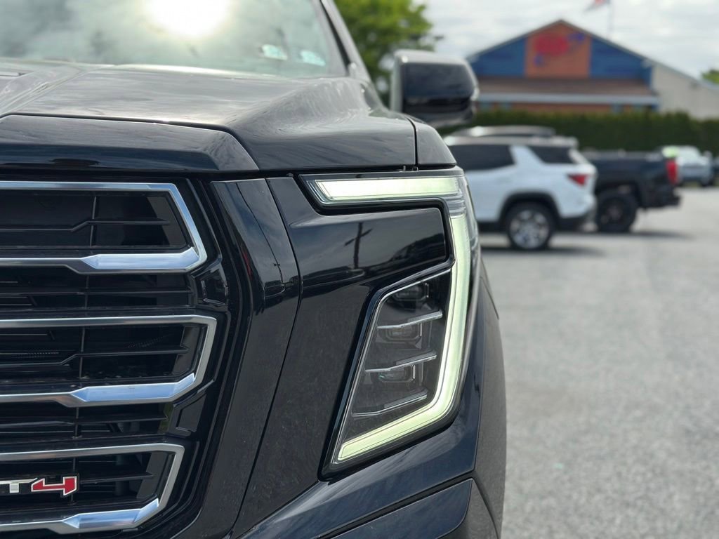 New 2026 GMC Yukon AT4 w/ AT4 Premium Package AWD/4WD image 33