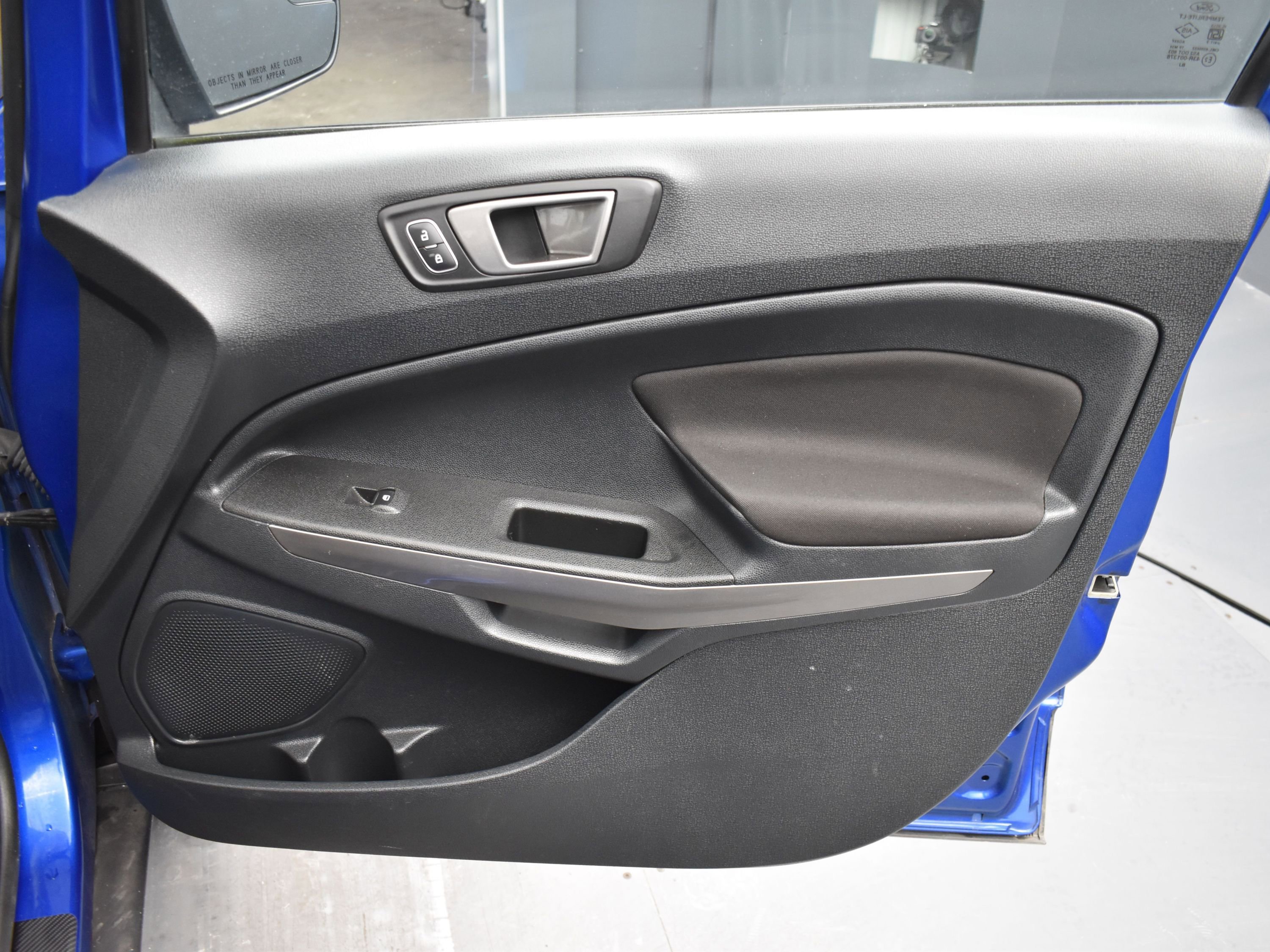 Used 2020 Ford EcoSport SE image 6