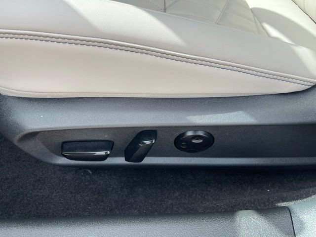 New 2026 Nissan Sentra SL w/ Floor Mat Package FWD image 11