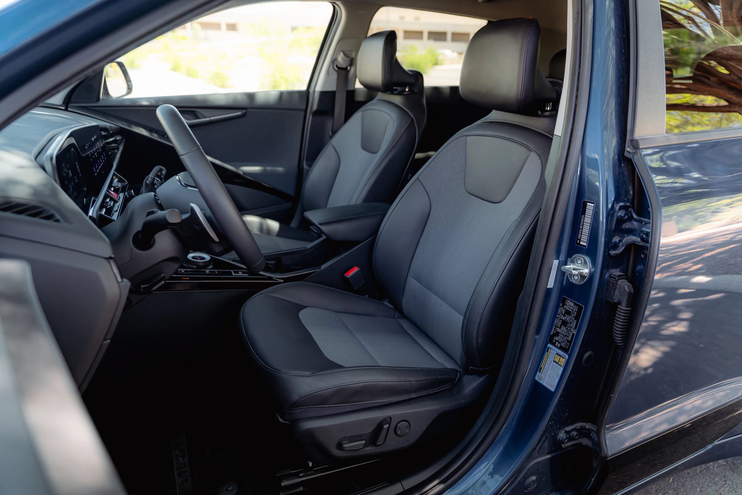 Used 2023 Kia Niro Wind FWD image 36
