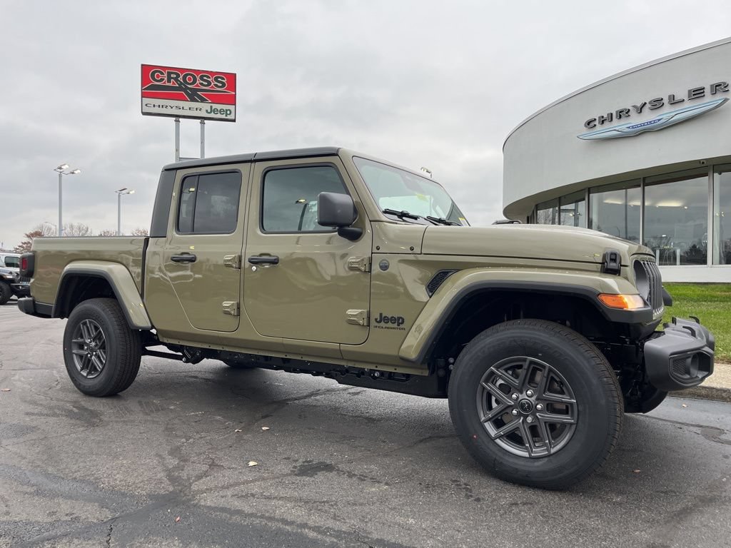 New 2026 Jeep Gladiator Sport AWD/4WD image 25