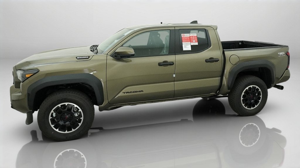 New 2026 Toyota Tacoma TRD Off-Road AWD/4WD image 3