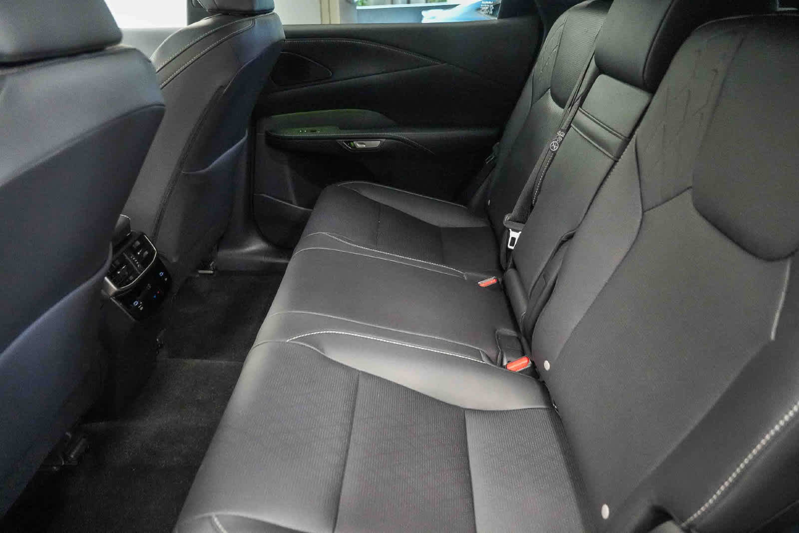 Used 2025 Lexus RX 350 Premium Plus FWD image 18