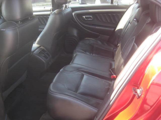 Used 2014 Ford Taurus SEL w/ Equipment Group 201A image 14