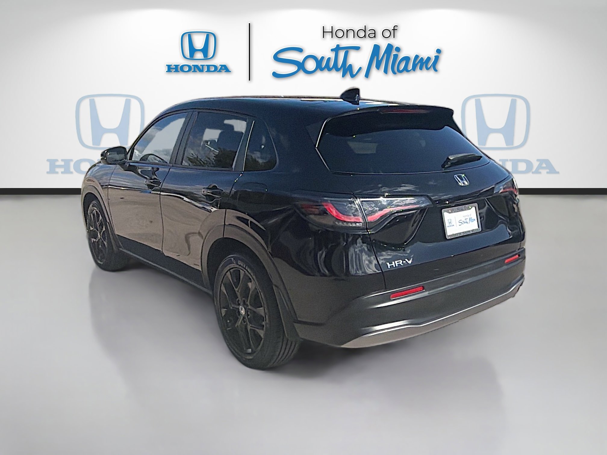 Used 2024 Honda HR-V Sport image 5