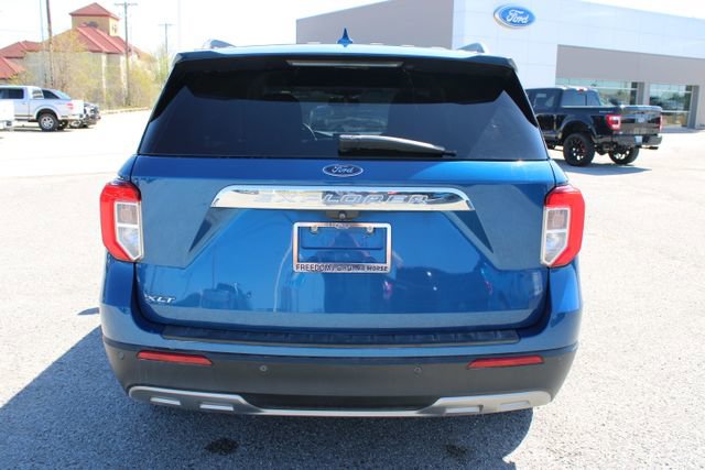 Used 2020 Ford Explorer XLT w/ Equipment Group 202A image 6