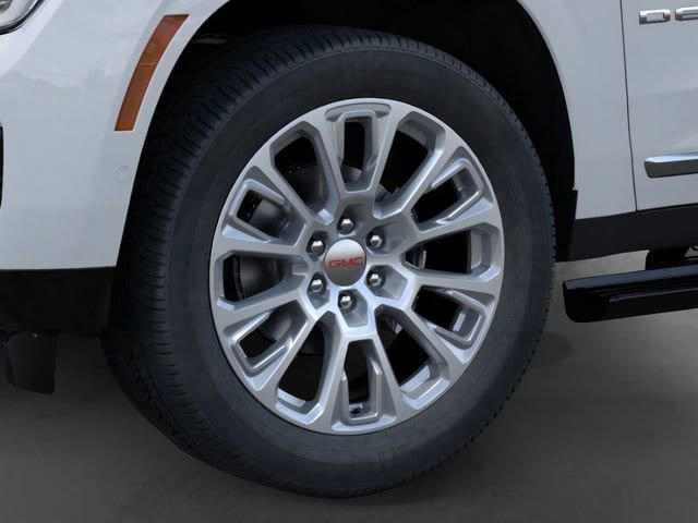 New 2026 GMC Yukon XL Denali w/ Sun & Power Step Package AWD/4WD image 9