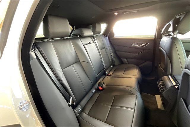 Certified 2026 Land Rover Range Rover Velar Dynamic SE AWD/4WD image 10