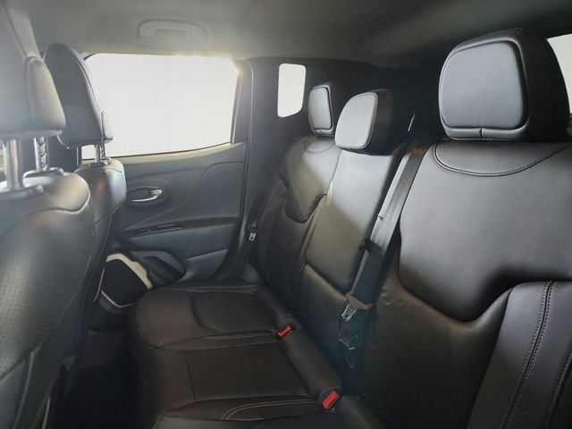 Used 2016 Jeep Renegade Limited w/ Safety & Security Group AWD/4WD image 17