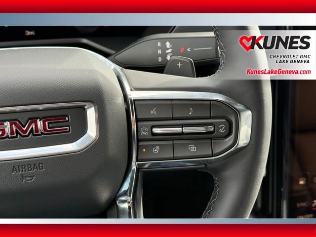 New 2026 GMC Acadia Elevation image 45