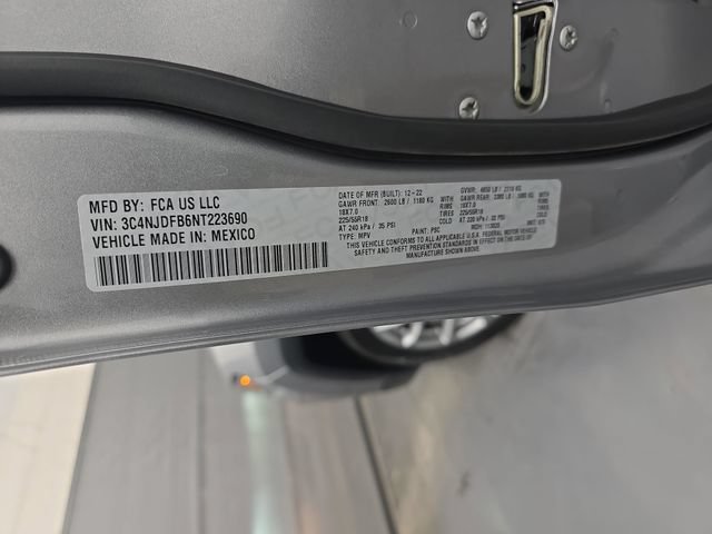 Used 2022 Jeep Compass Latitude AWD/4WD image 51
