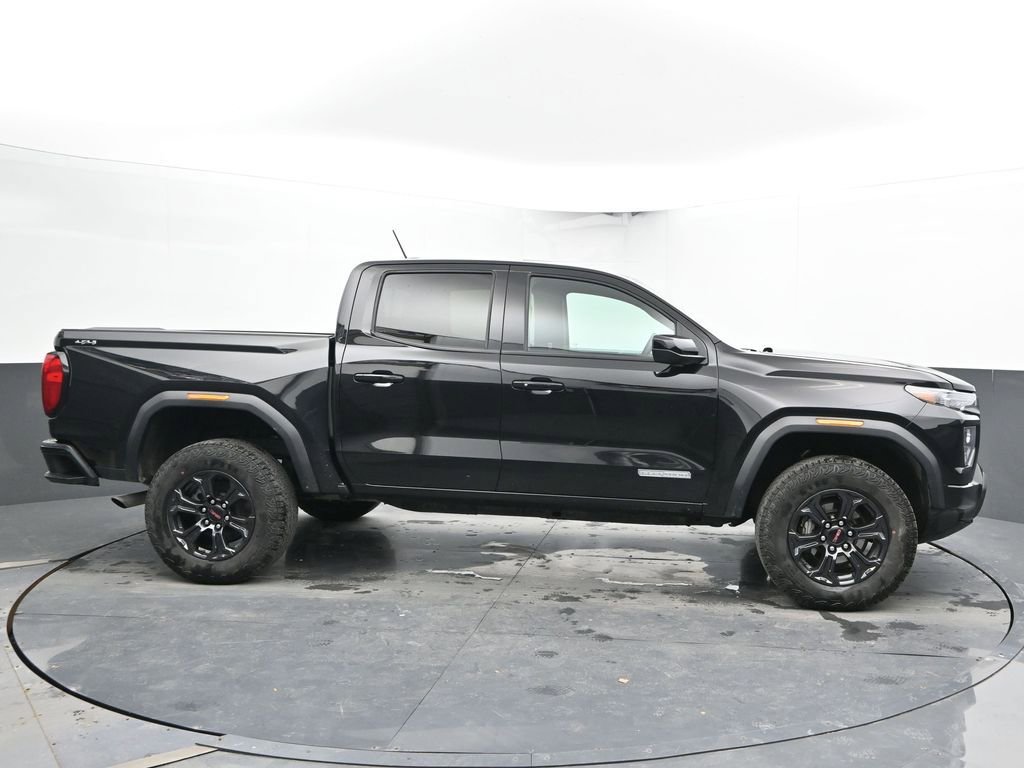 Used 2025 GMC Canyon Elevation image 12