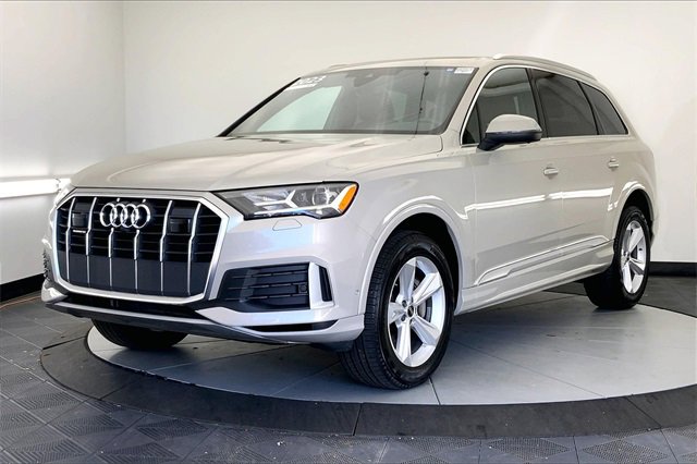 Certified 2023 Audi Q7 2.0T Premium w/ Convenience Package image 2