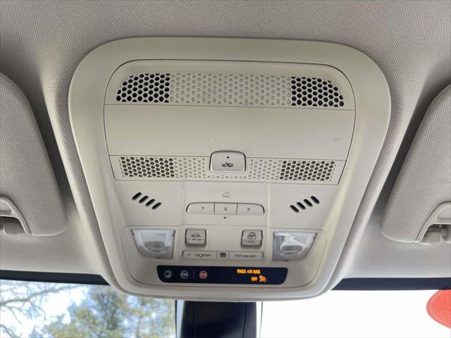 Used 2023 Cadillac XT5 Premium Luxury w/ LPO, Floor Liner Package image 33