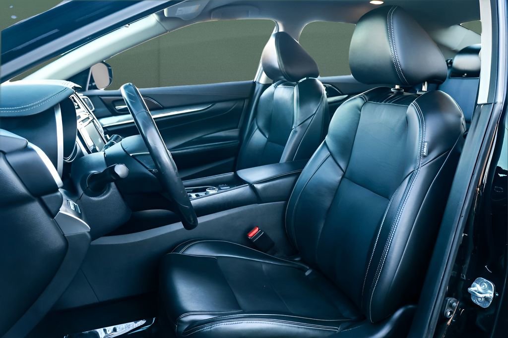 Used 2020 Nissan Maxima 3.5 SV w/ Floor Mat Group image 2