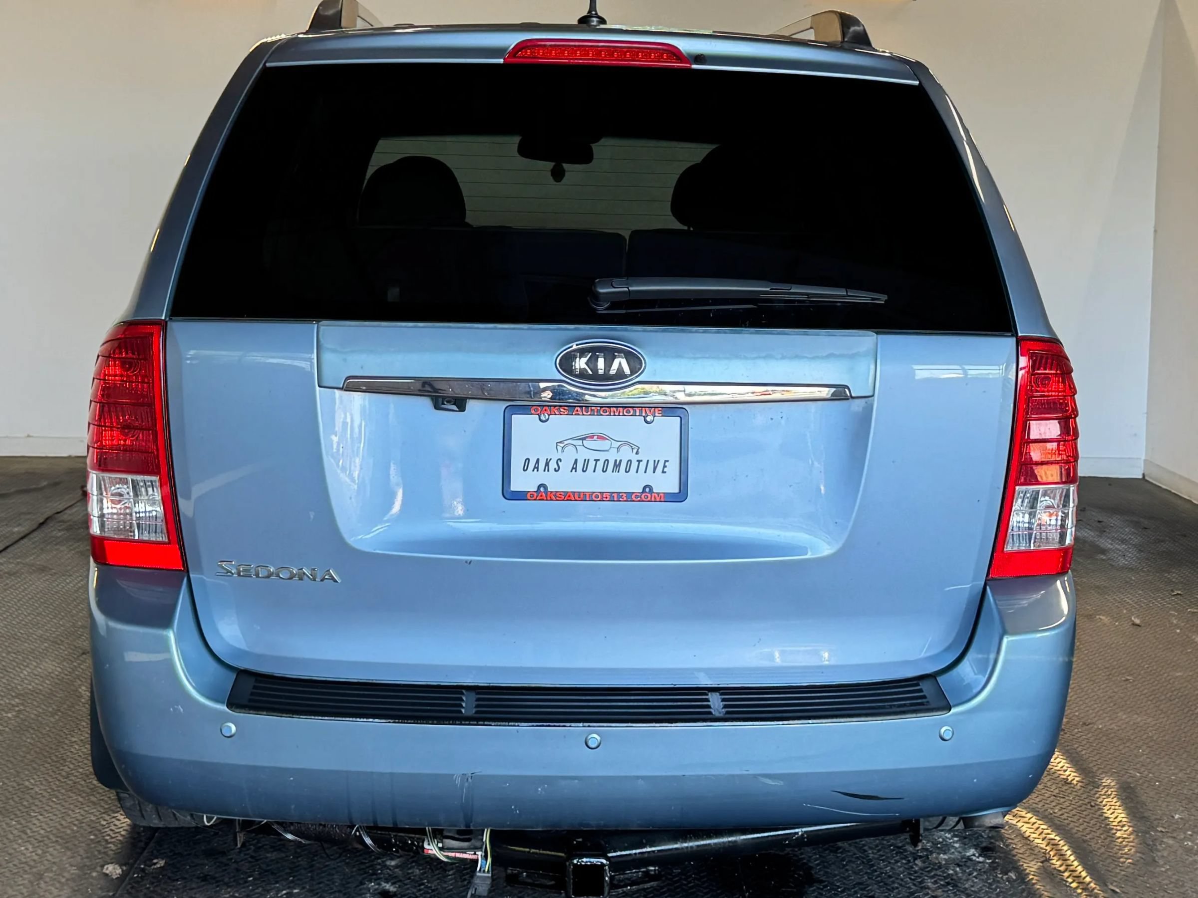 Used 2012 Kia Sedona LX w/ PWR Pkg FWD image 5