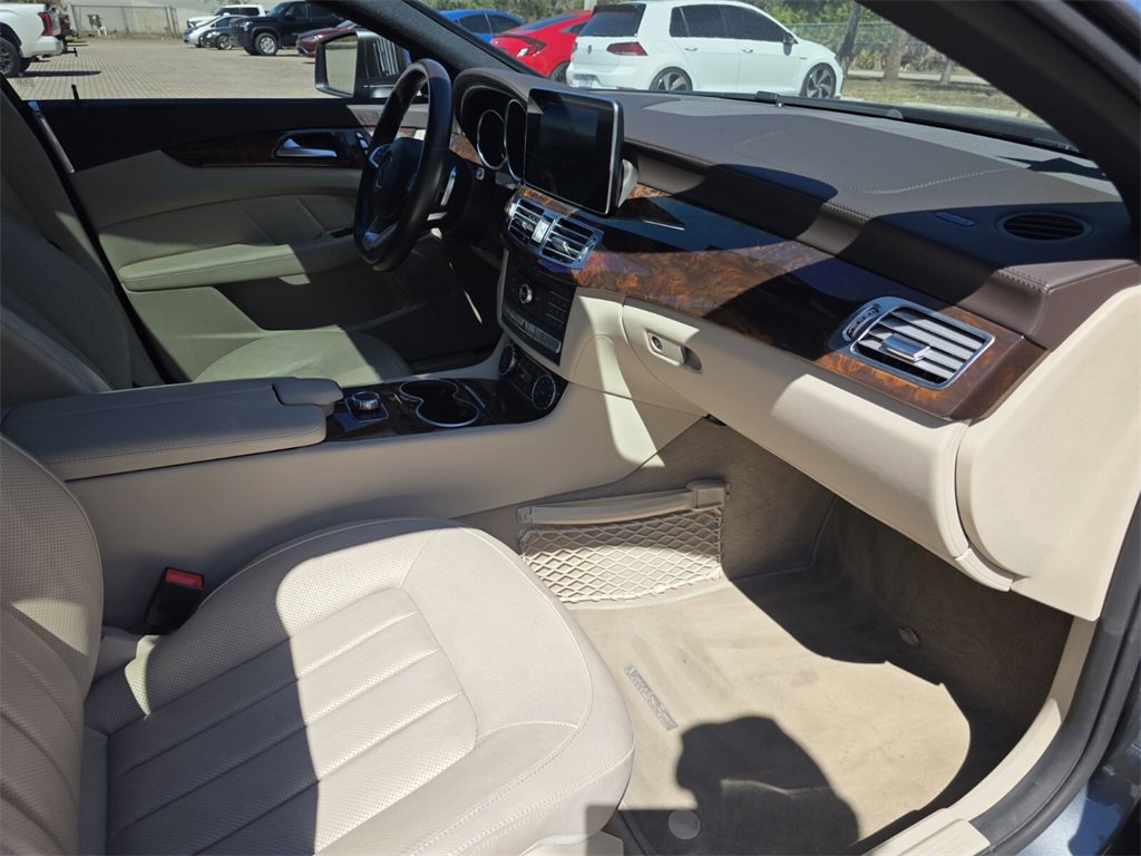 Used 2016 Mercedes-Benz CLS 400 image 13