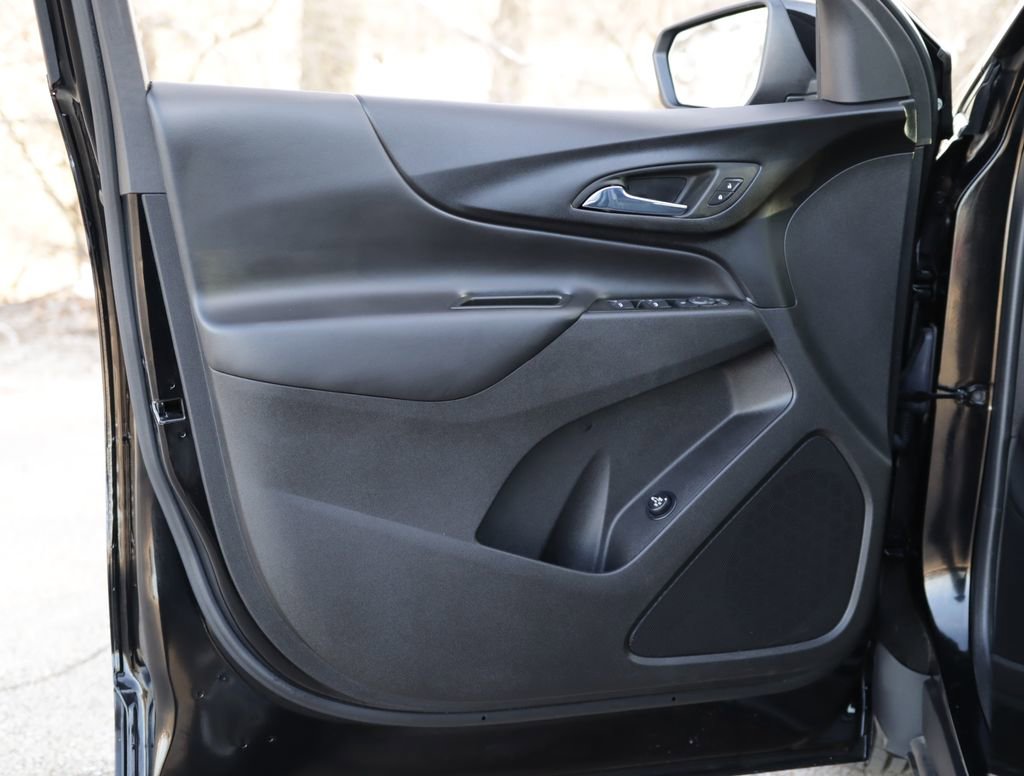 Used 2024 Chevrolet Equinox LT w/ LPO, Floor Liner Package image 21