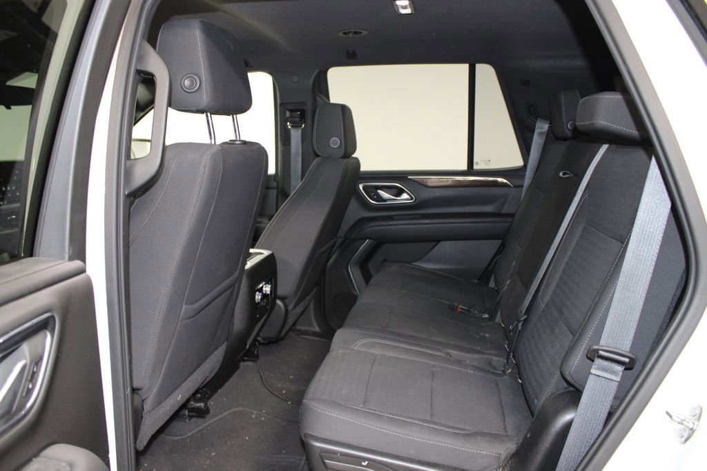 Used 2021 GMC Yukon SLE image 18
