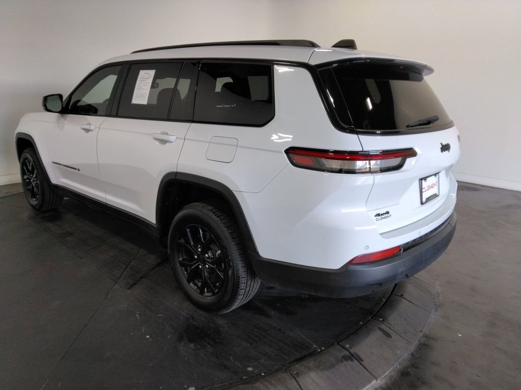 Used 2024 Jeep Grand Cherokee L Laredo AWD/4WD image 8