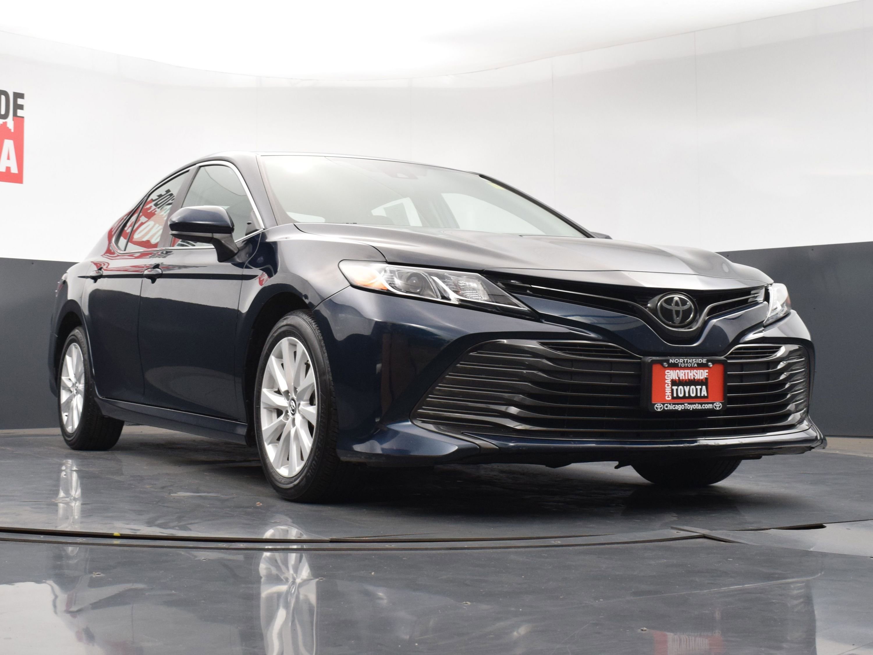 Used 2019 Toyota Camry LE image 28
