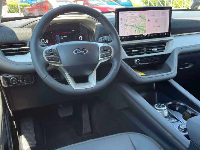 New 2026 Ford Explorer Active w/ Active Comfort Package RWD image 12