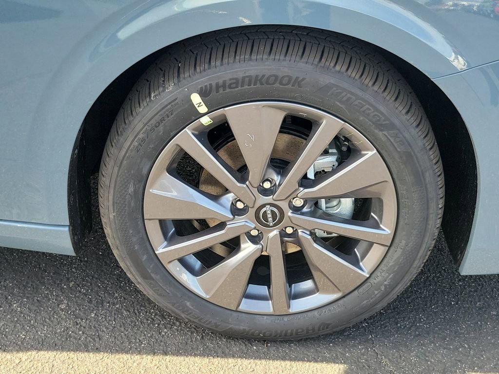 New 2026 Nissan Sentra SL w/ Floor Mat Package FWD image 18