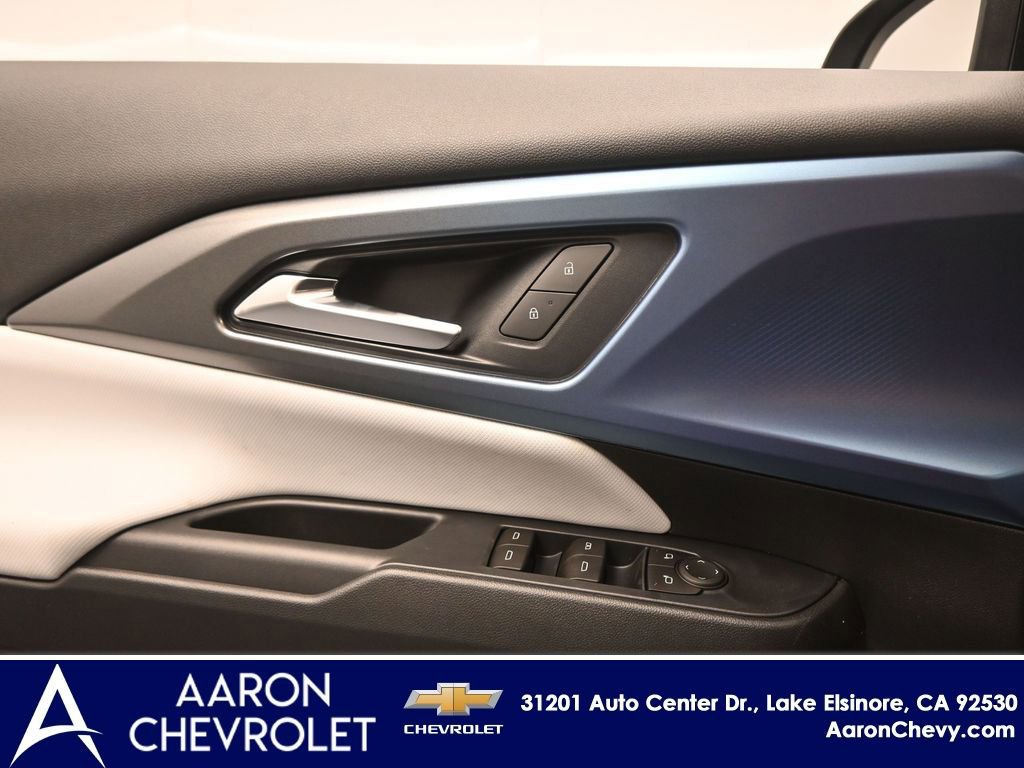 New 2026 Chevrolet Equinox EV LT AWD/4WD image 15