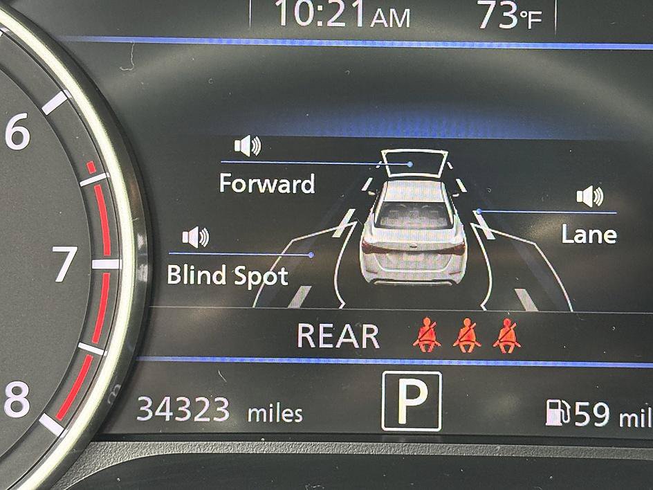 Used 2022 Nissan Sentra SV w/ SV Premium Package FWD image 17