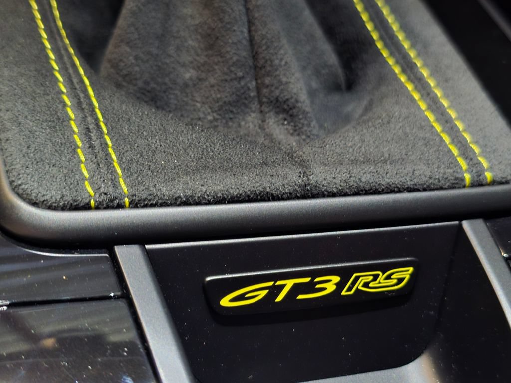 Certified 2025 Porsche 911 GT3 RS RWD image 45