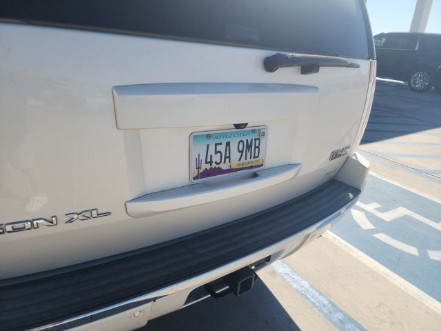 Used 2013 GMC Yukon XL Denali image 3