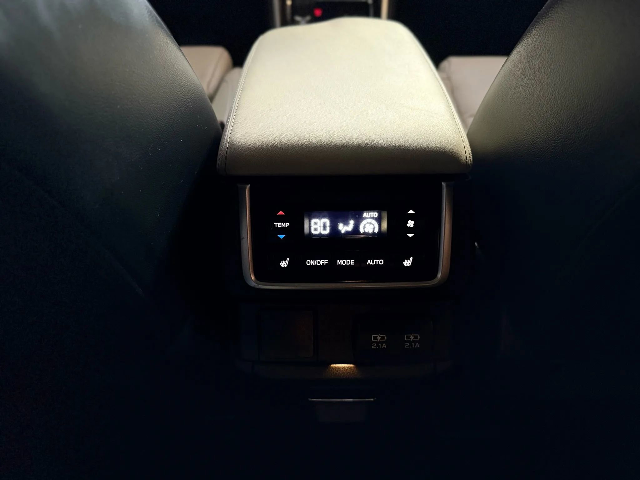 Used 2020 Subaru Ascent Limited image 27