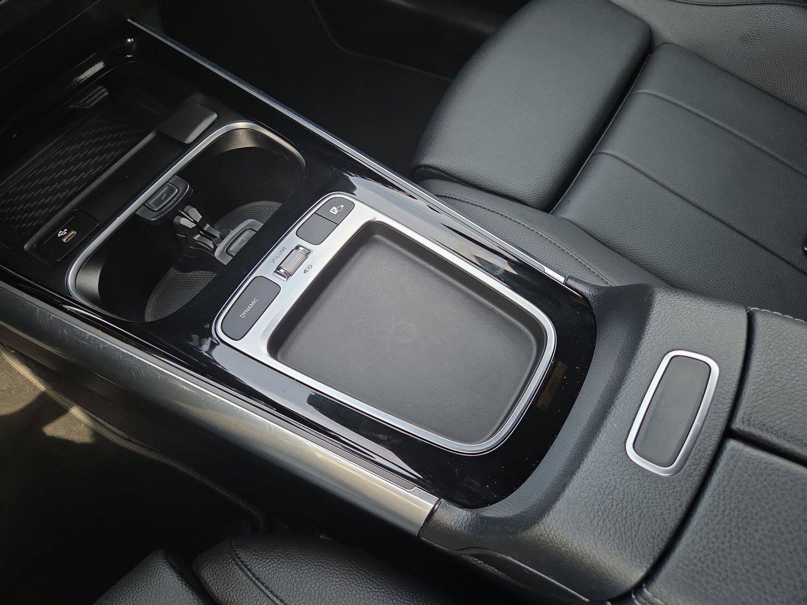 Used 2025 Mercedes-Benz GLA 250 4MATIC image 23